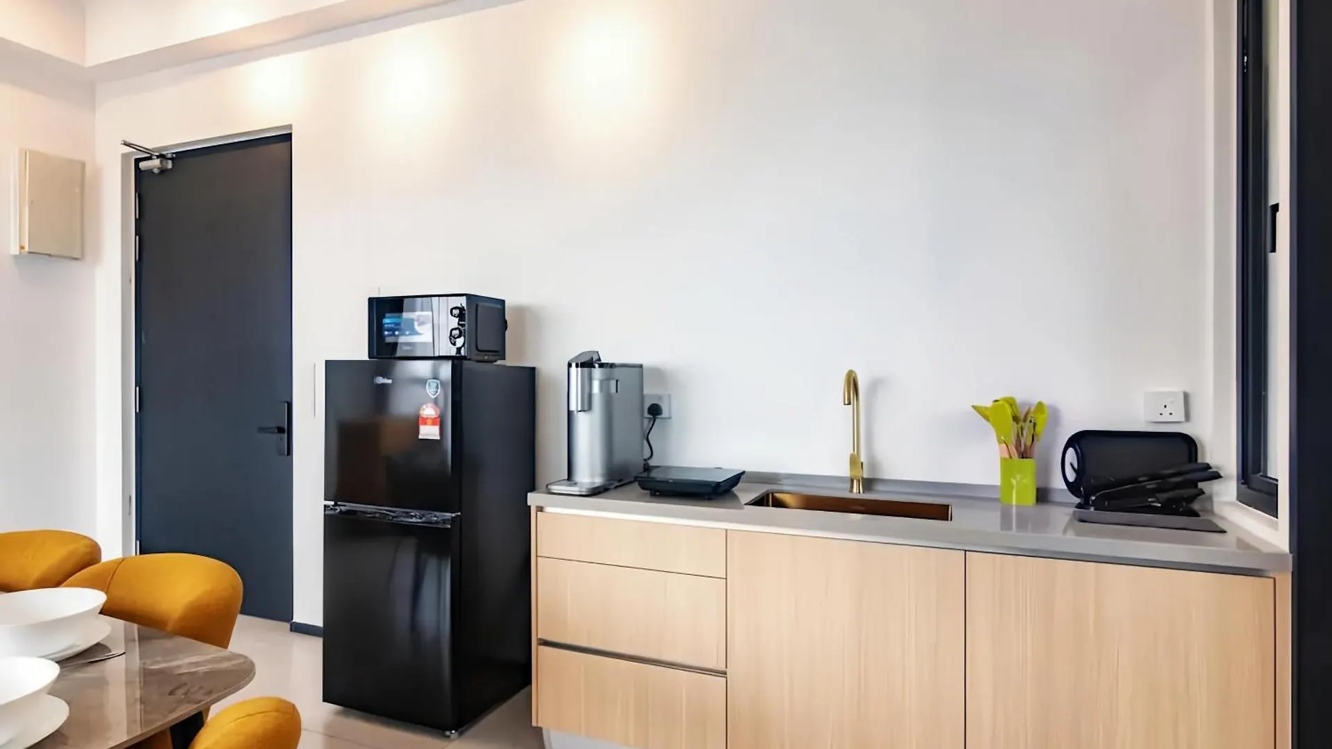 Urban Suites George Town Jelutong Apartment