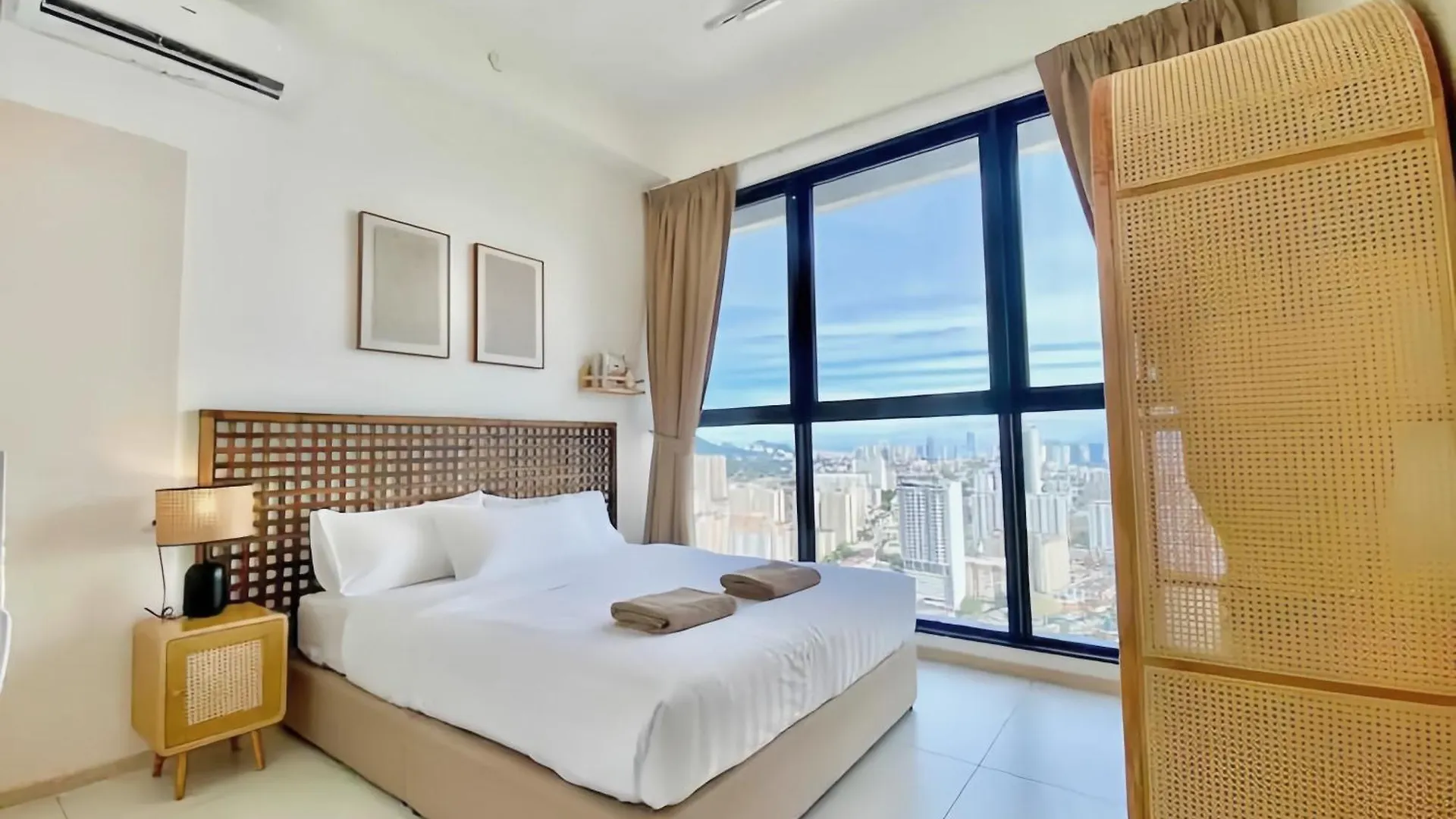 Urban Suites George Town Jelutong
