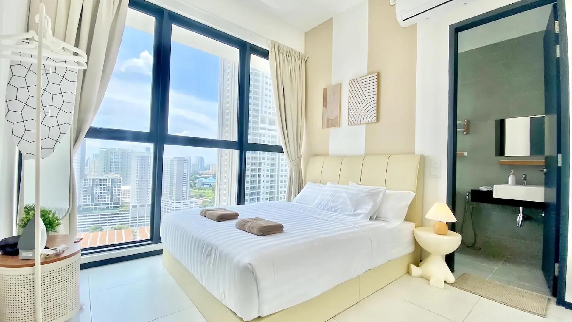 Urban Suites George Town Jelutong 0*,  Malaysia