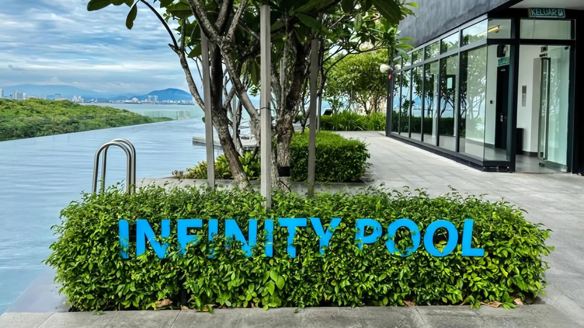 Apartment Urban Suites George Town Jelutong Malaysia
