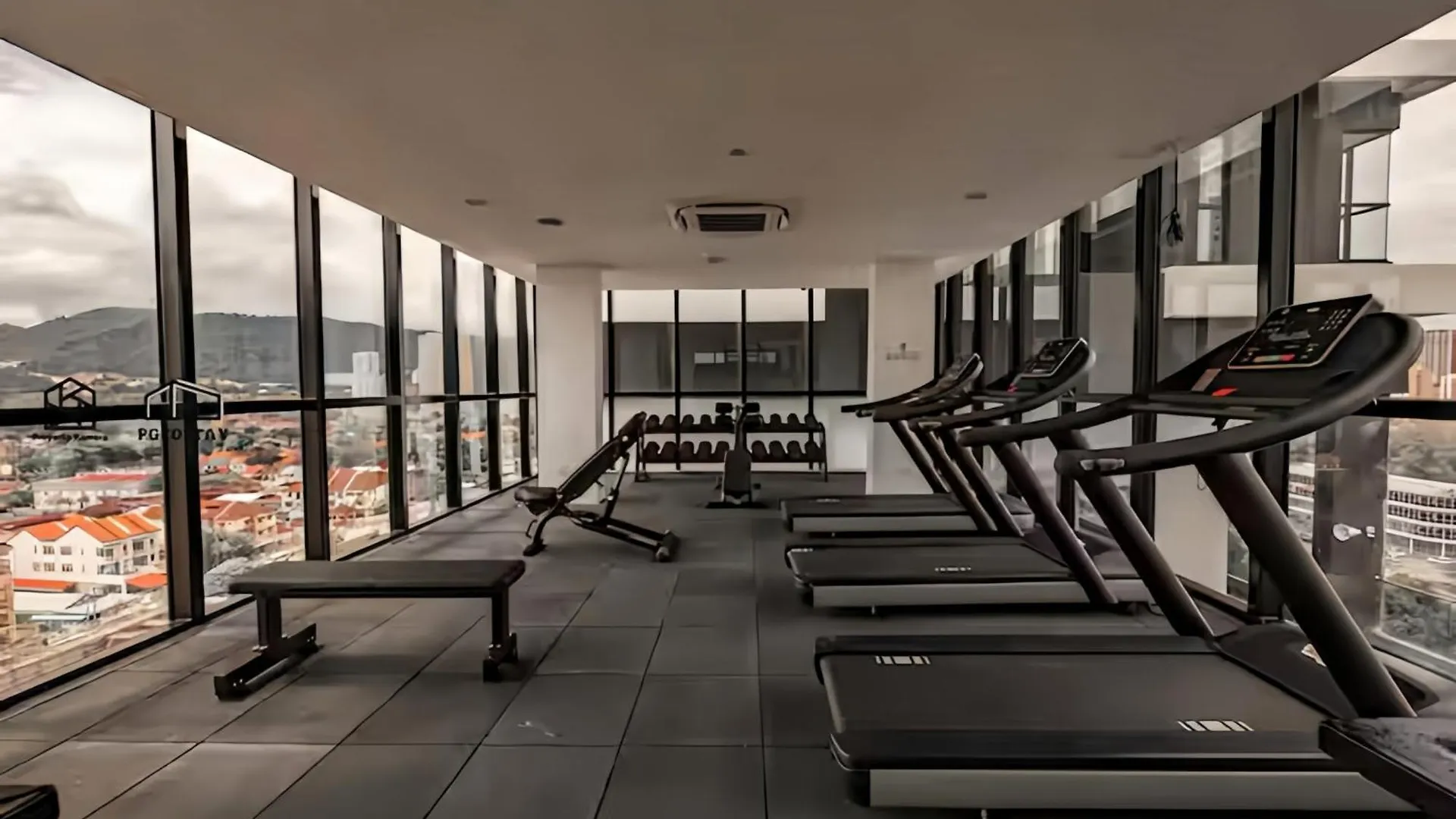 Urban Suites George Town Jelutong